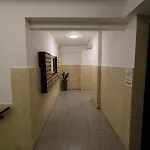 Lejlighed Serenity Heights Apartment: A Panoramic Haven Near Old Town - Free Minibar *